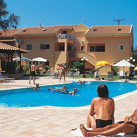Poseidon Suites By Corfuescapes Агиос-Гордиос Экстерьер фото